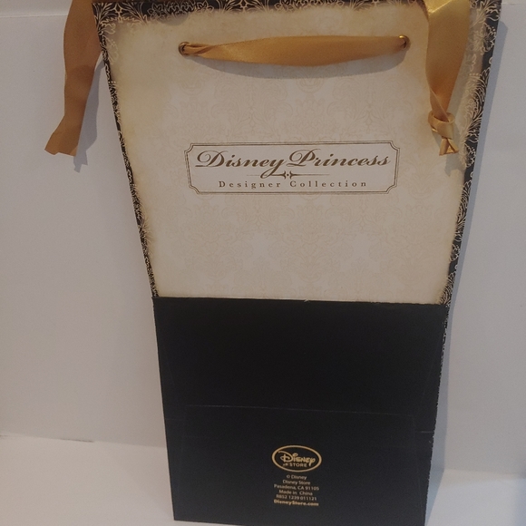 Disney Designer Doll Rapunzal Limited Edition - Picture 13 of 17